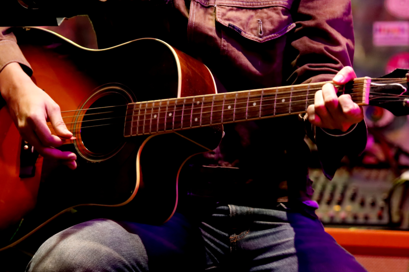 country-music-icon-said-he-once-threatened-radio-host-over-comments-about-his-wife