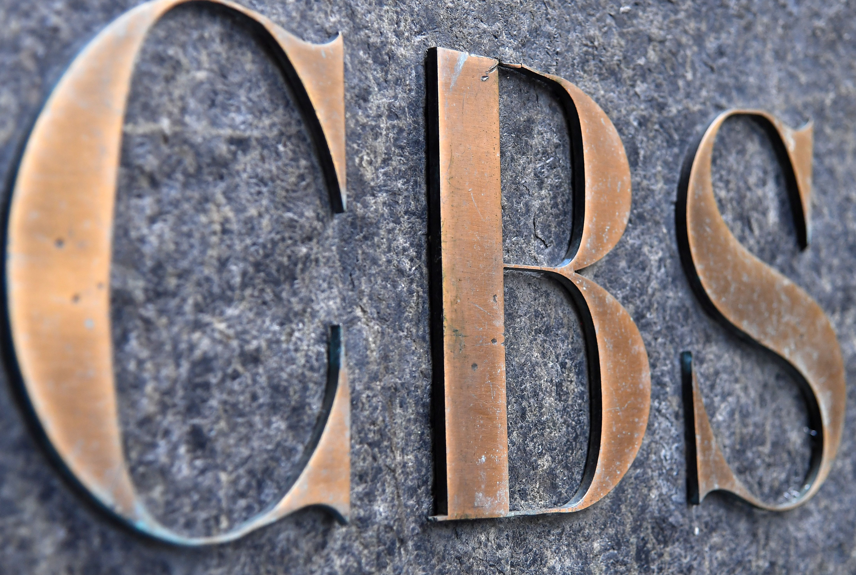 Current CBS Sitcom Star and Wife Reveal They’re Expecting