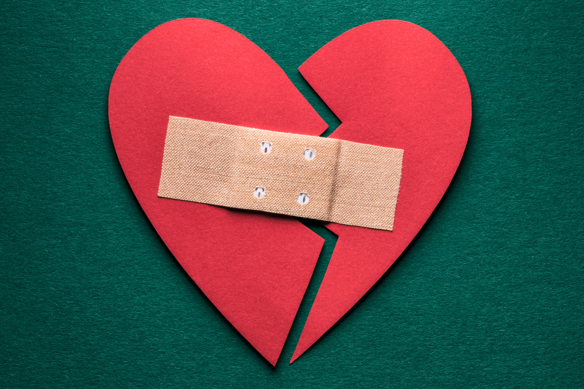 former-reality-tv-stars-husband-vows-to-desperately-fight-for-his-family-following-affair-confession