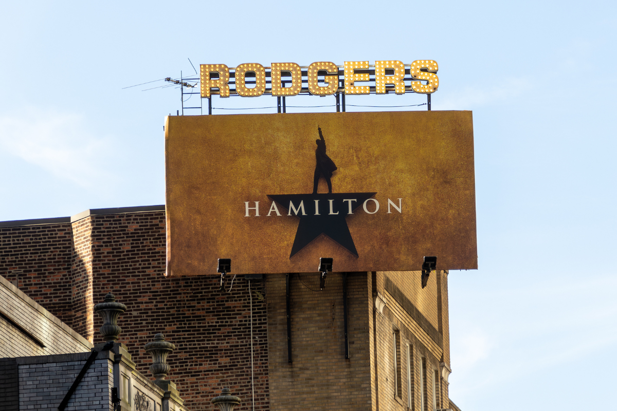 hamilton-star-suffers-kitchen-accident-to-undergo-surgery