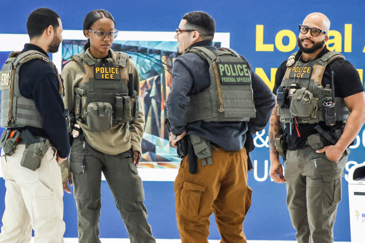 ice-agents-are-now-assisting-tsa-amid-latest-government-shutdown