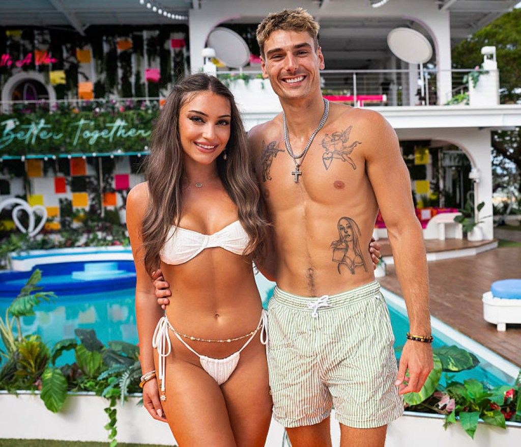 love-island-cast-member-discloses-relapse.