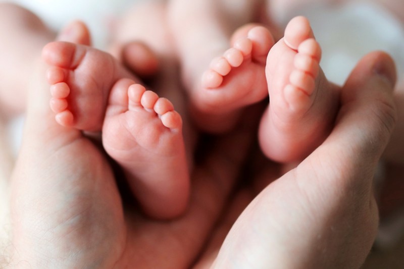 major-label-country-star-and-wife-welcome-twin-boys