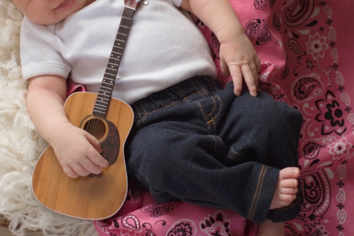 Singer and Wife Secretly Welcomed a Baby Earlier This Summer