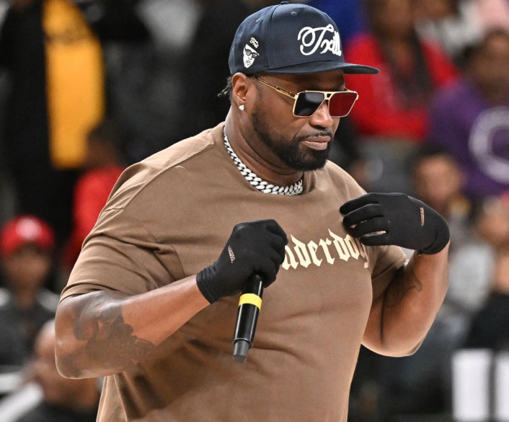 public-school-holds-mandatory-assembly-for-rap-legends-religious-lecture-drawing-serious-backlash