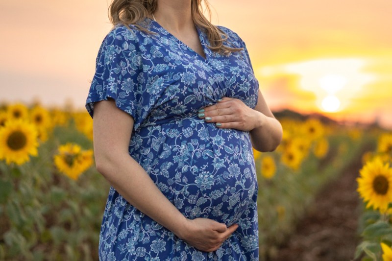 singer-songwriter-announces-shes-pregnant-with-a-baby-girl