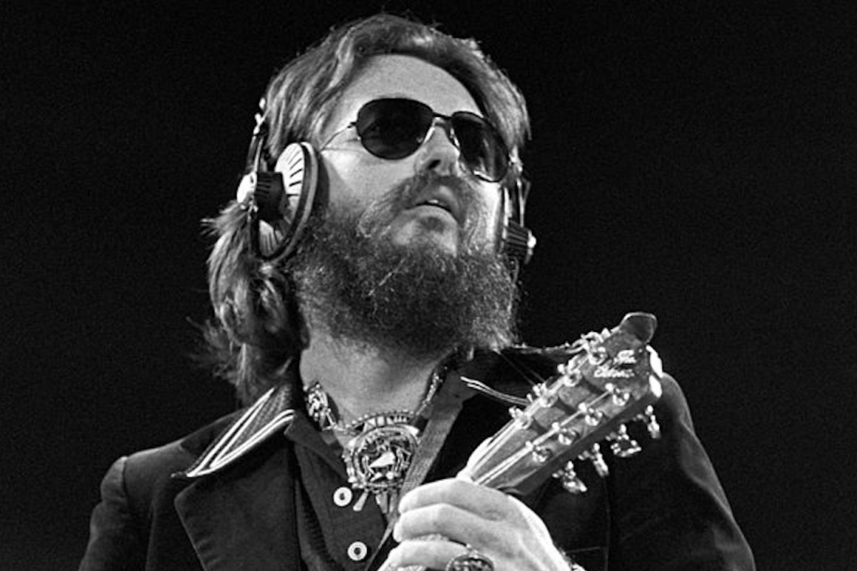 ‘Summer Breeze’ Singer Dies at 85: RIP to Dash Crofts
