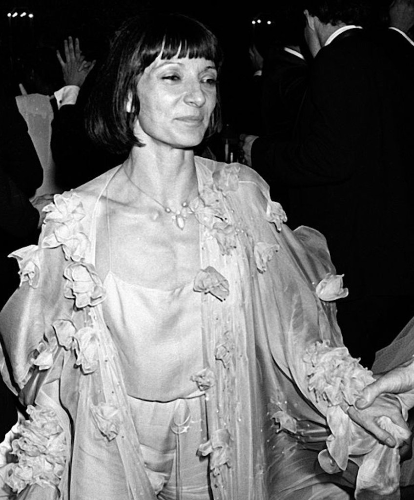 the-crown-and-cleopatra-actress-dies-rip-to-jane-lapotaire