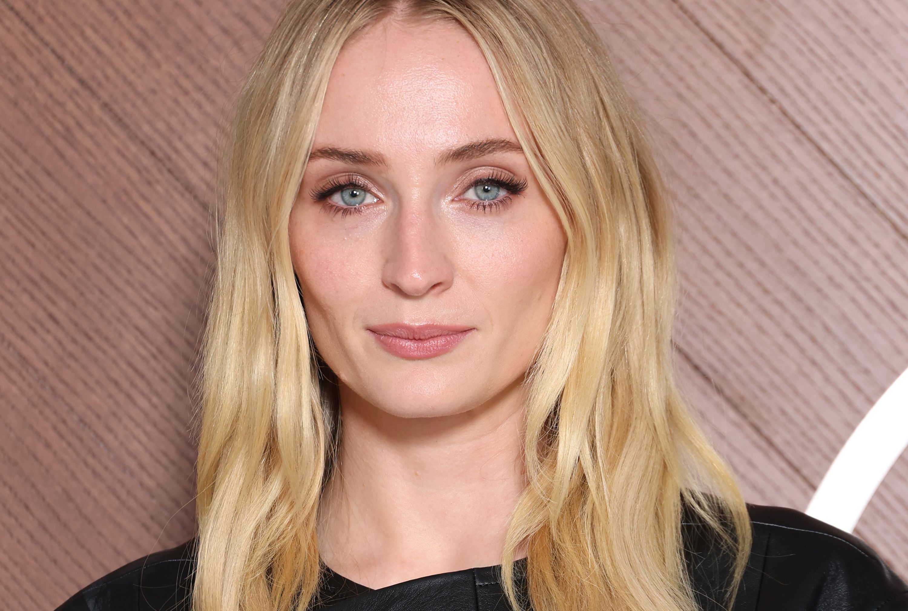 ‘Tomb Raider’ Series Production Paused After Sophie Turner Suffers ‘Minor’ Injury