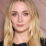 tomb-raider-series-production-paused-after-sophie-turner-suffers-minor-injury