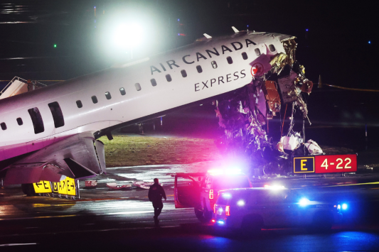 two-dead-after-plane-and-vehicle-collide-at-laguardia-airport