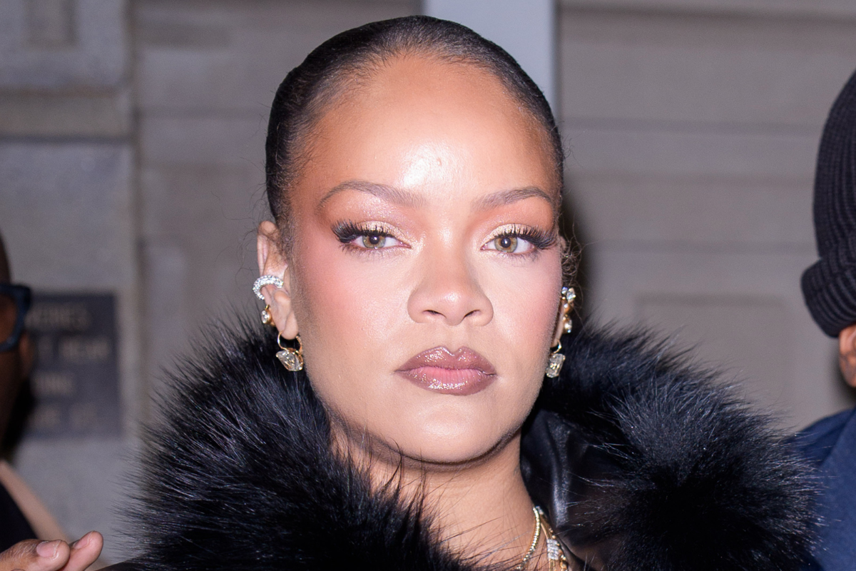 woman-accused-of-shooting-at-rihannas-home-faces-up-to-life-in-prison-sentence