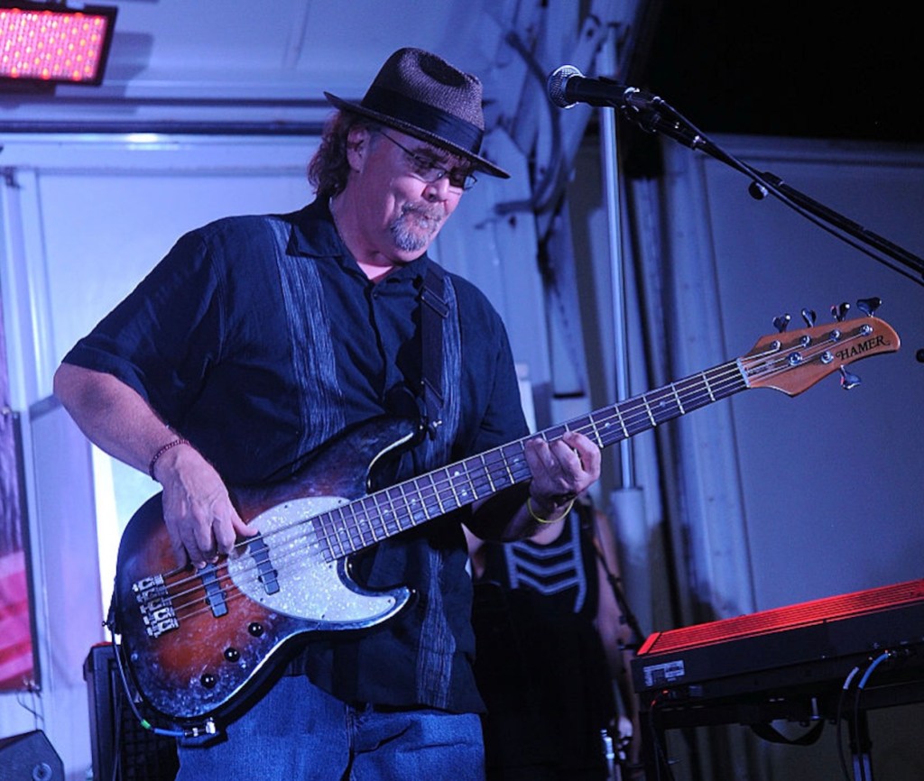 80s-90s-rock-star-undergoes-back-surgery-concerts-canceled