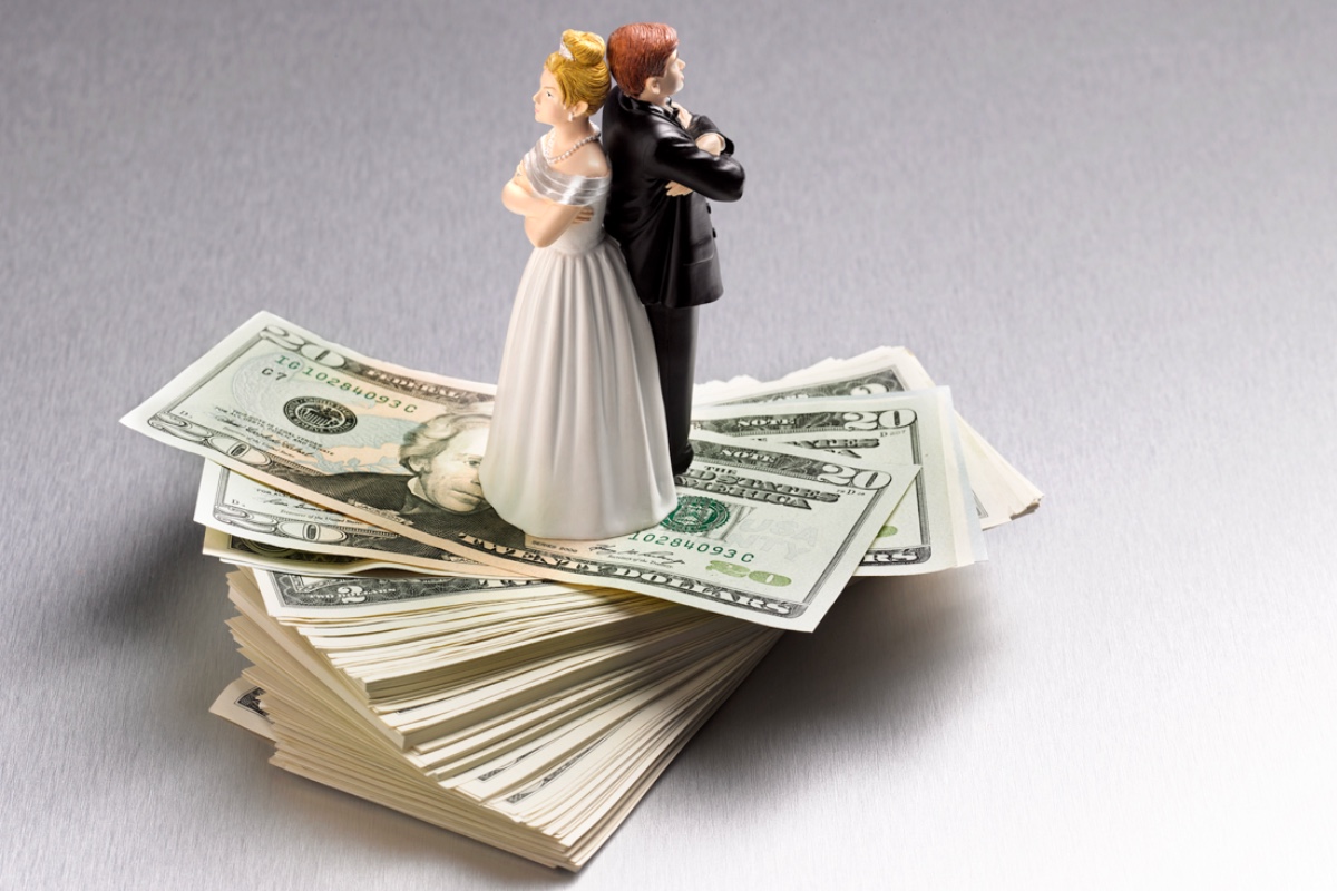 ’90s Sitcom Actor’s Wife Demanding Spousal Support Following Divorce