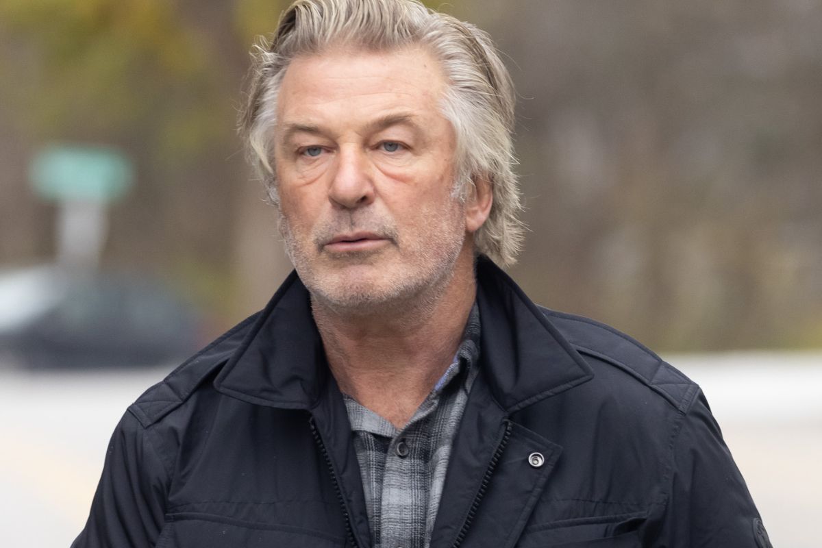 alec-baldwin-set-to-face-new-civil-lawsuit-over-2021-rust-set-shooting
