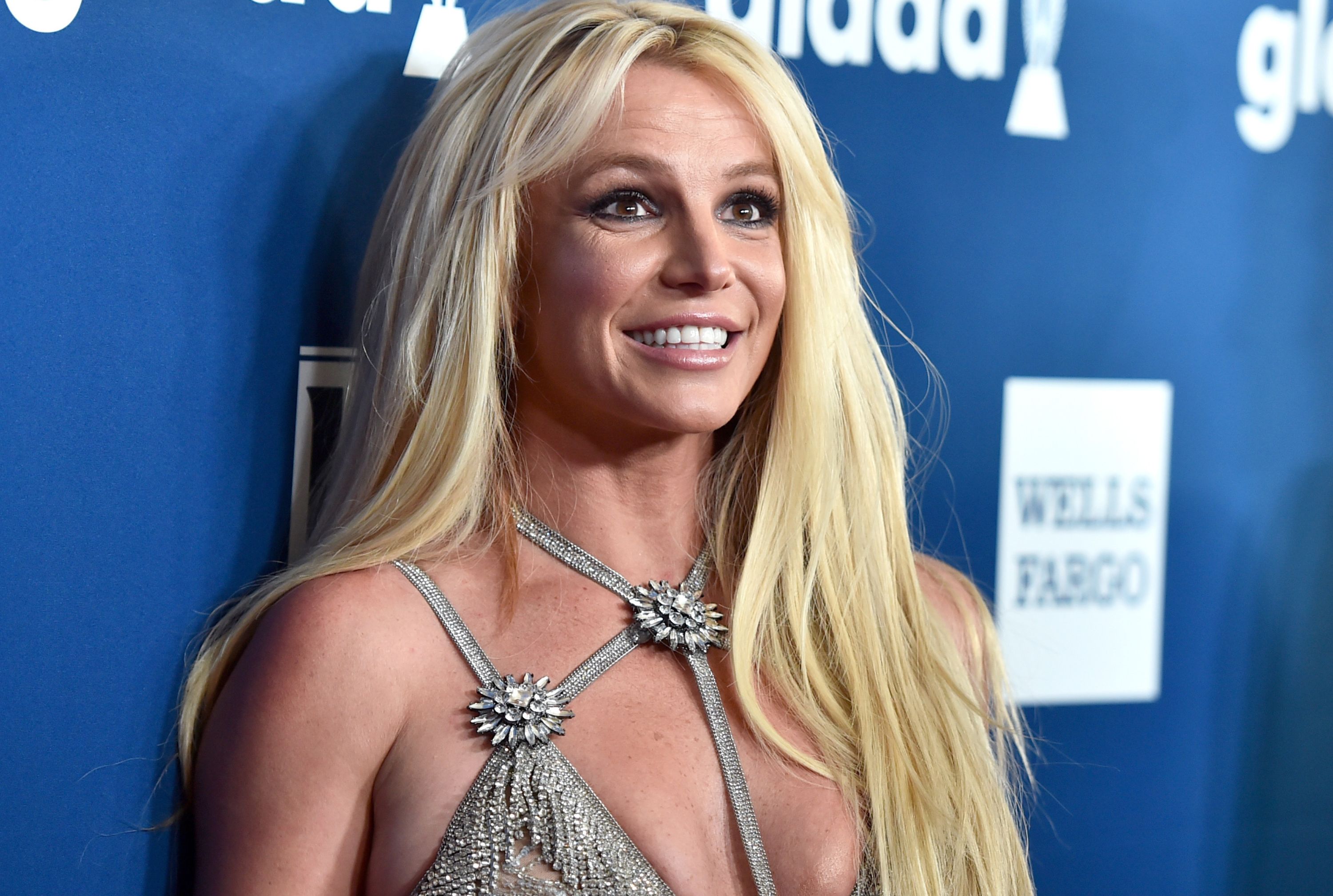 Britney Spears Voluntarily Checks Into Rehab Weeks After DUI Arrest