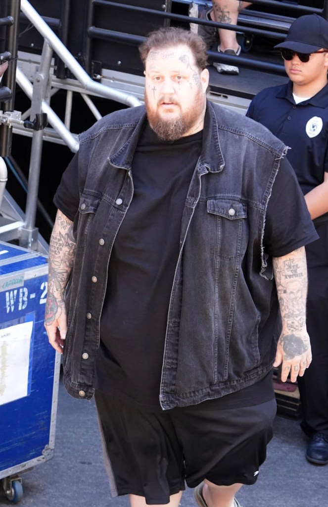 jelly-roll-opens-up-about-setback-in-his-weight-loss-journey-i-feel-really-fat