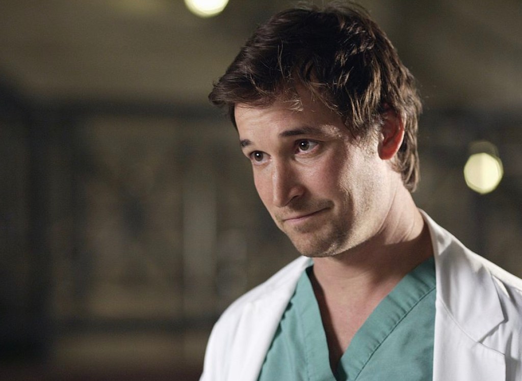 noah-wyle-reveals-he-squandered-er-money-before-the-pitt