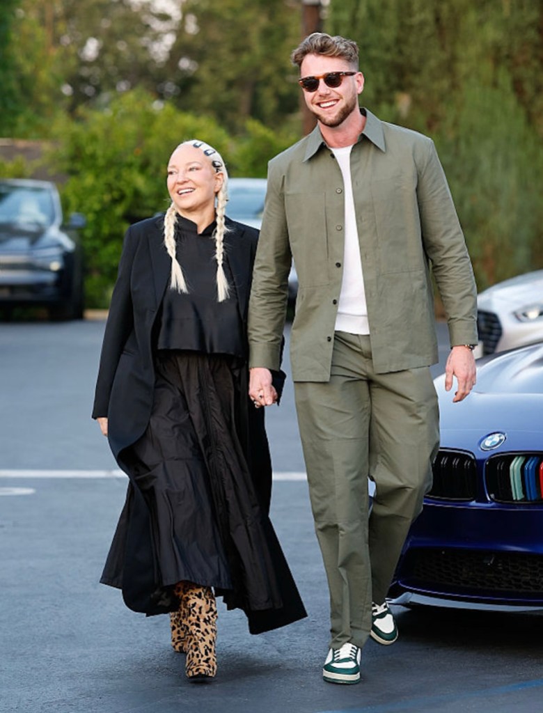 sias-5-figure-monthly-child-support-payments-revealed