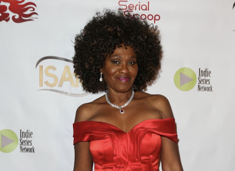 the-young-and-the-restless-sistas-actress-dies-at-66-rip-to-dee-freeman