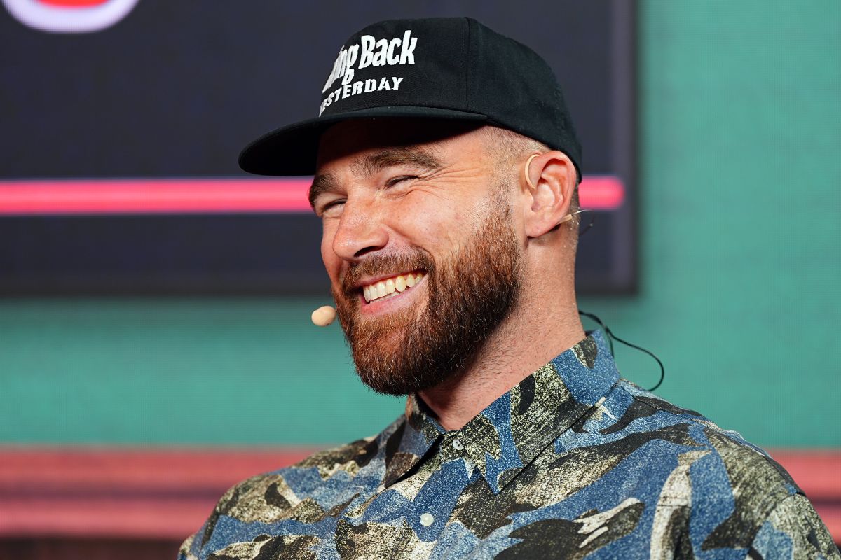 travis-kelce-beef-actress