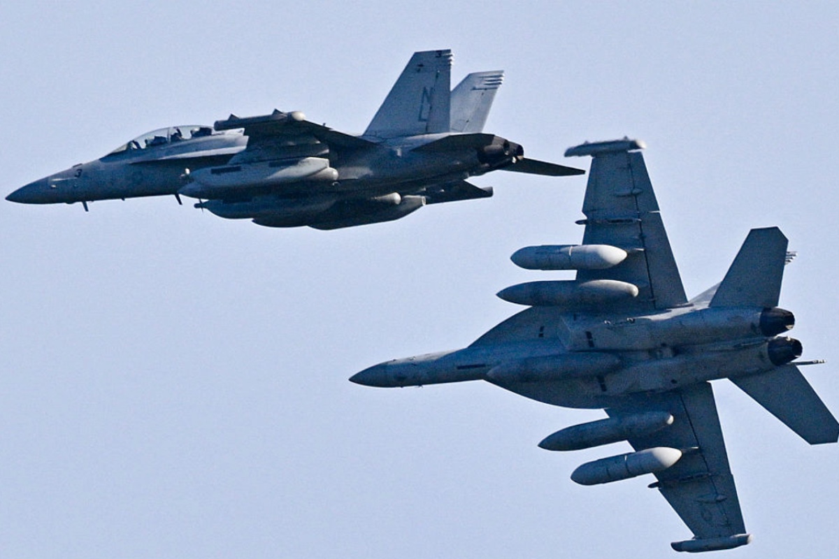 2 Fighter Jets Collide Midair During Air Show