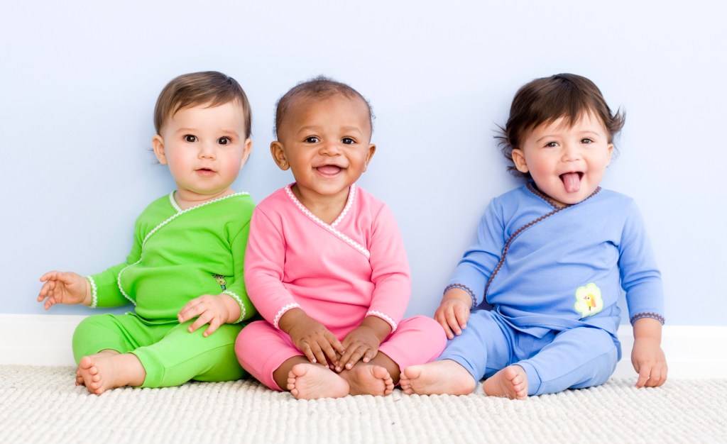 2-names-top-list-of-most-popular-us-baby-names-for-7-years-straight