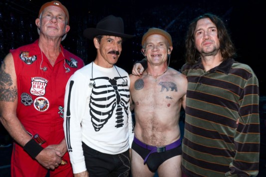 63-year-old-red-hot-chili-peppers-legends-30-year-old-girlfriend-addresses-their-age-gap