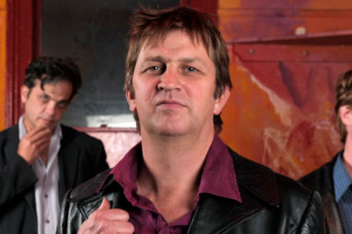 90s-rockstar-peter-archer-has-died