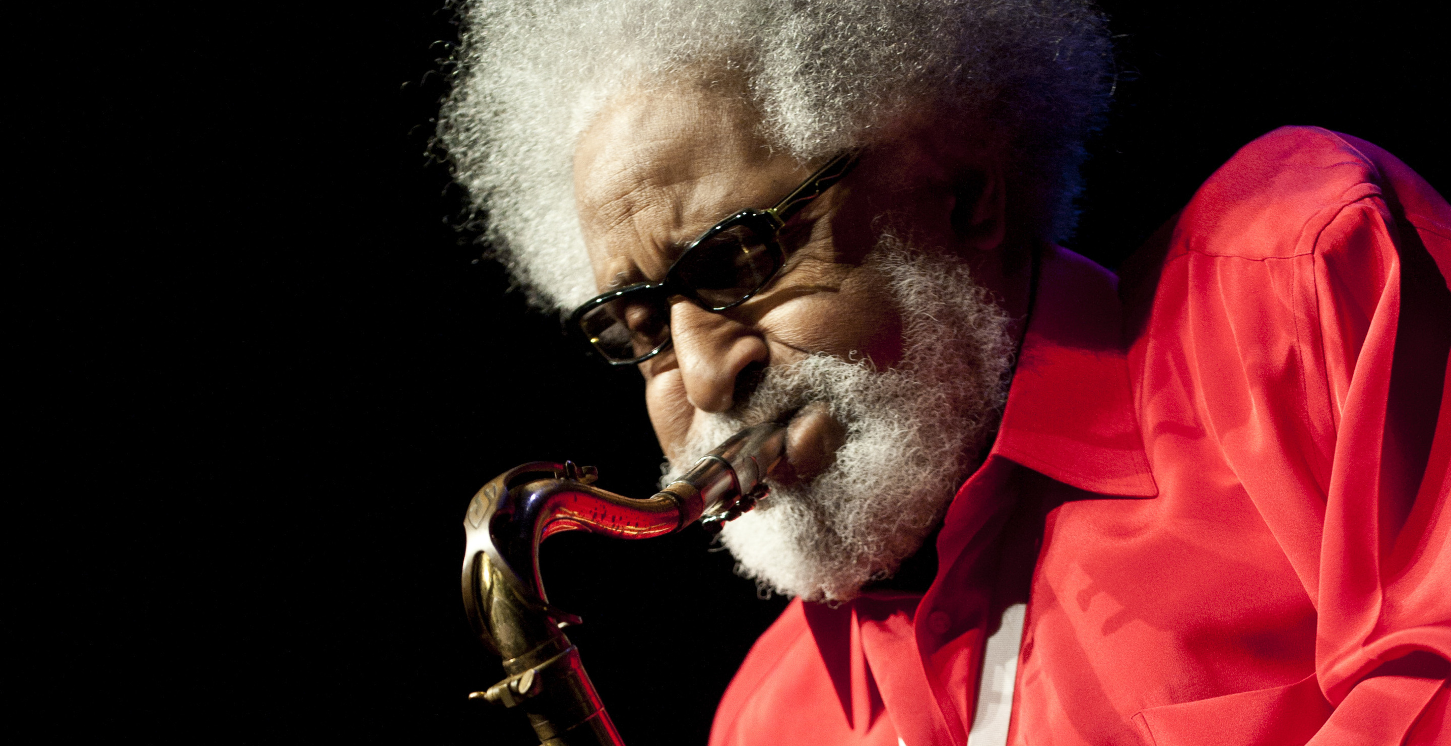 Jazz Legend Sonny Rollins Dead at 95