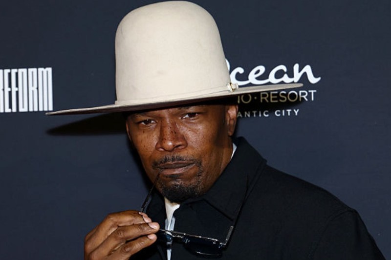 jamie-foxx-and-girlfriend-expecting-baby-together-after-recently-reconciling