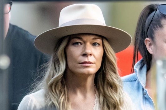 leann-rimes-cancels-more-concerts-amid-severe-health-issues