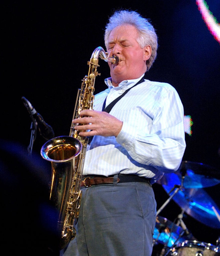 musician-known-for-pink-floyds-dark-side-of-the-moon-dead-at-83-rip-to-dick-parry