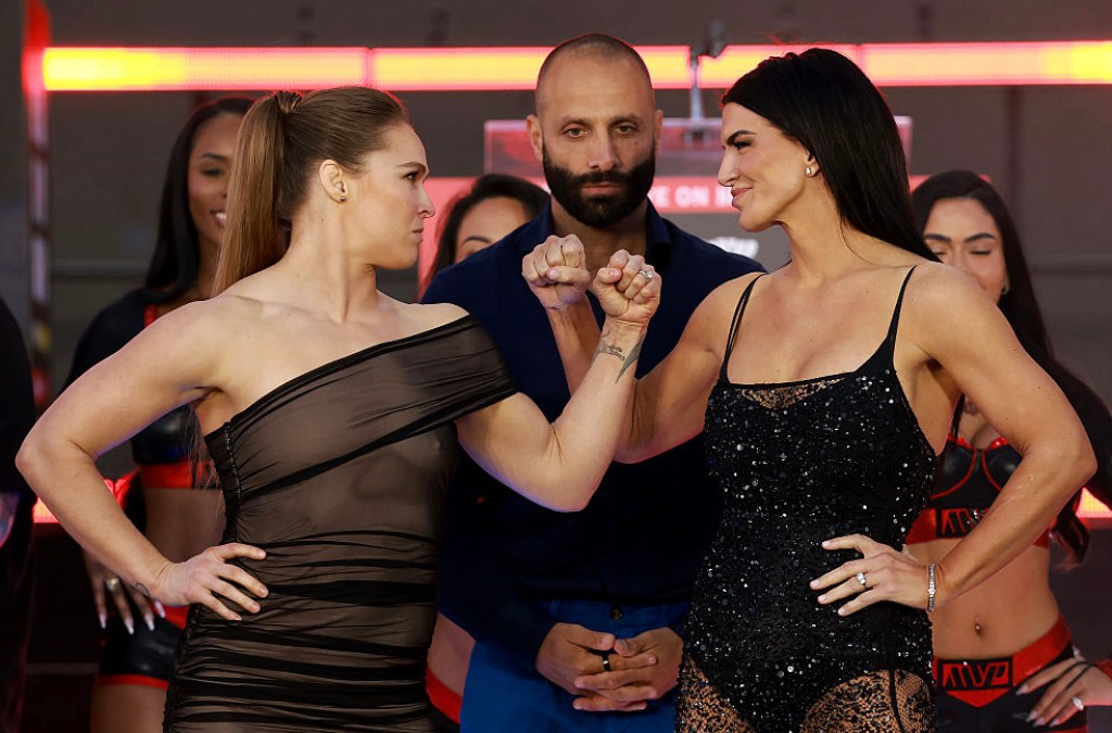 ronda-rousey-humilates-mandalorian-star-in-mma-return