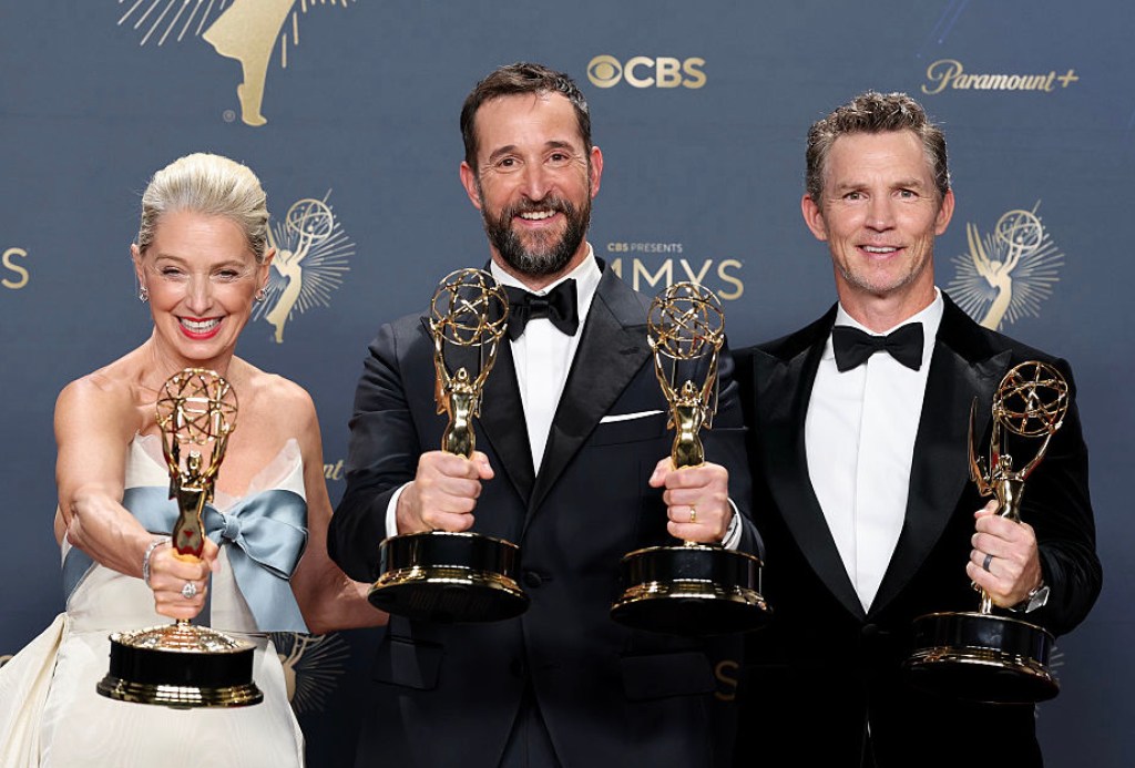 the-pitt-poised-for-huge-emmy-wins-variety-predicts