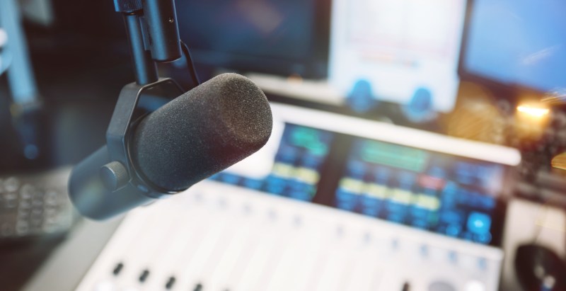 Another Longtime Radio Host Has Died Terry 'Hollywood' Hendrix Was 65