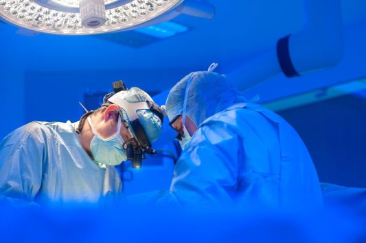 country-singers-12-year-old-daughter-to-undergo-open-heart-surgery