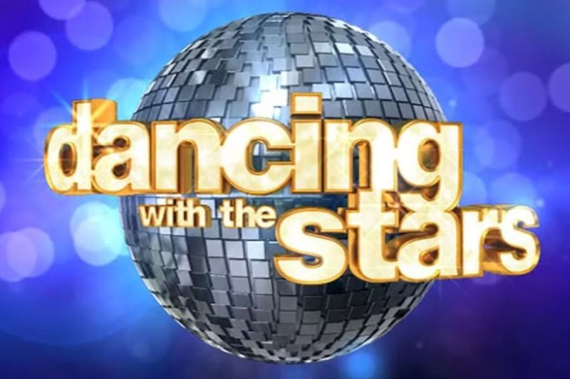 dancing-with-the-stars-pro-welcomes-baby-boy