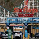 fire-erupts-at-major-us-amusement-park