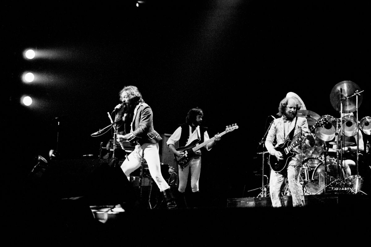 jethro-tull-legend-dead-at-88-band-confirms-dee-palmers-death