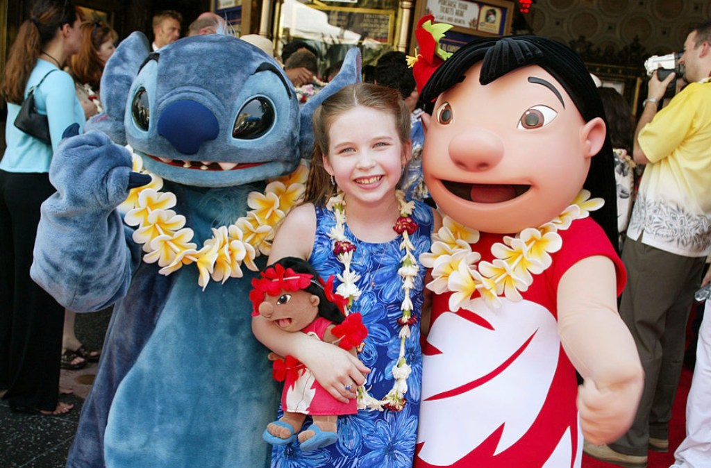 lilo-stitch-star-dies-of-meningitis-and-infection-daveigh-chase-was-35