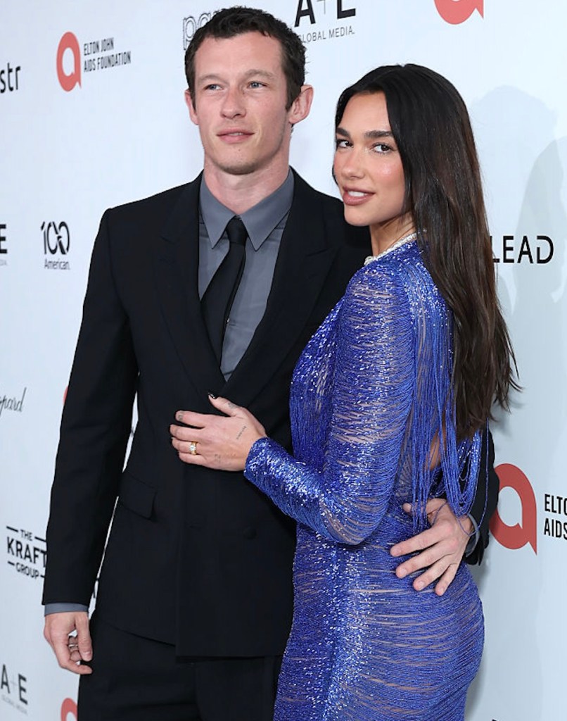 massive-pop-star-and-actor-wed-in-london