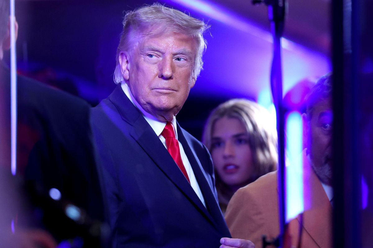 president-trump-receives-mixed-reactions-at-the-nba-finals