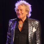 rod-stewart-oxygen-tank-concert