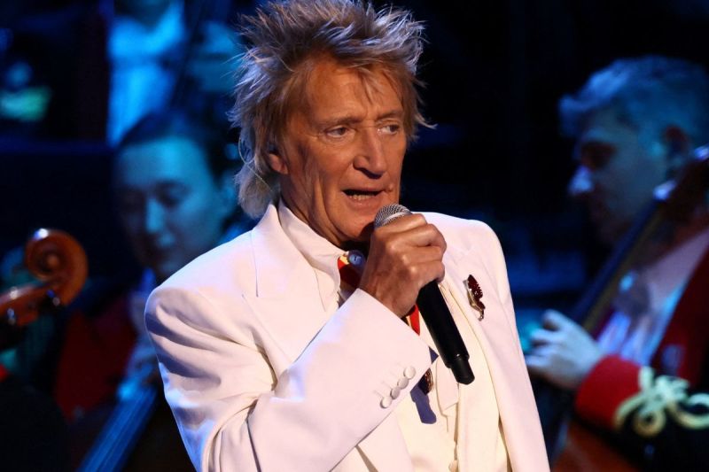 rod-stewart-ripped-for-canceling-concert-due-to-alleged-illness-but-still-attending-the-world-cup