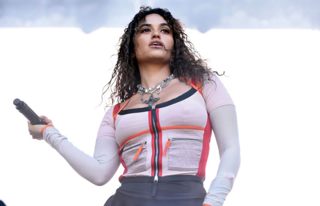 tough-decision-pop-star-decides-to-cancel-tour-dates