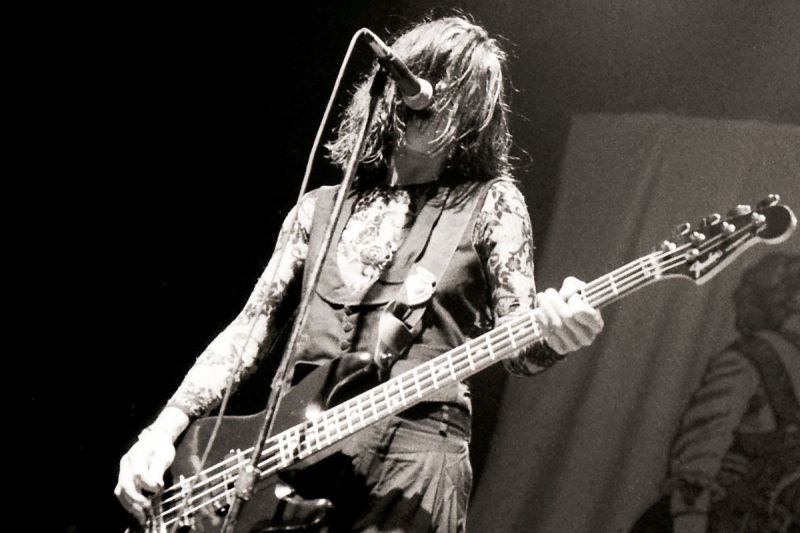 1990s-rock-legend-dies-of-brain-cancer-just-days-after-revealing-diagnosis-jennifer-finch-was-59