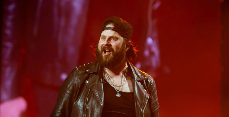 Singer Reveals 70-Pound Weight Loss