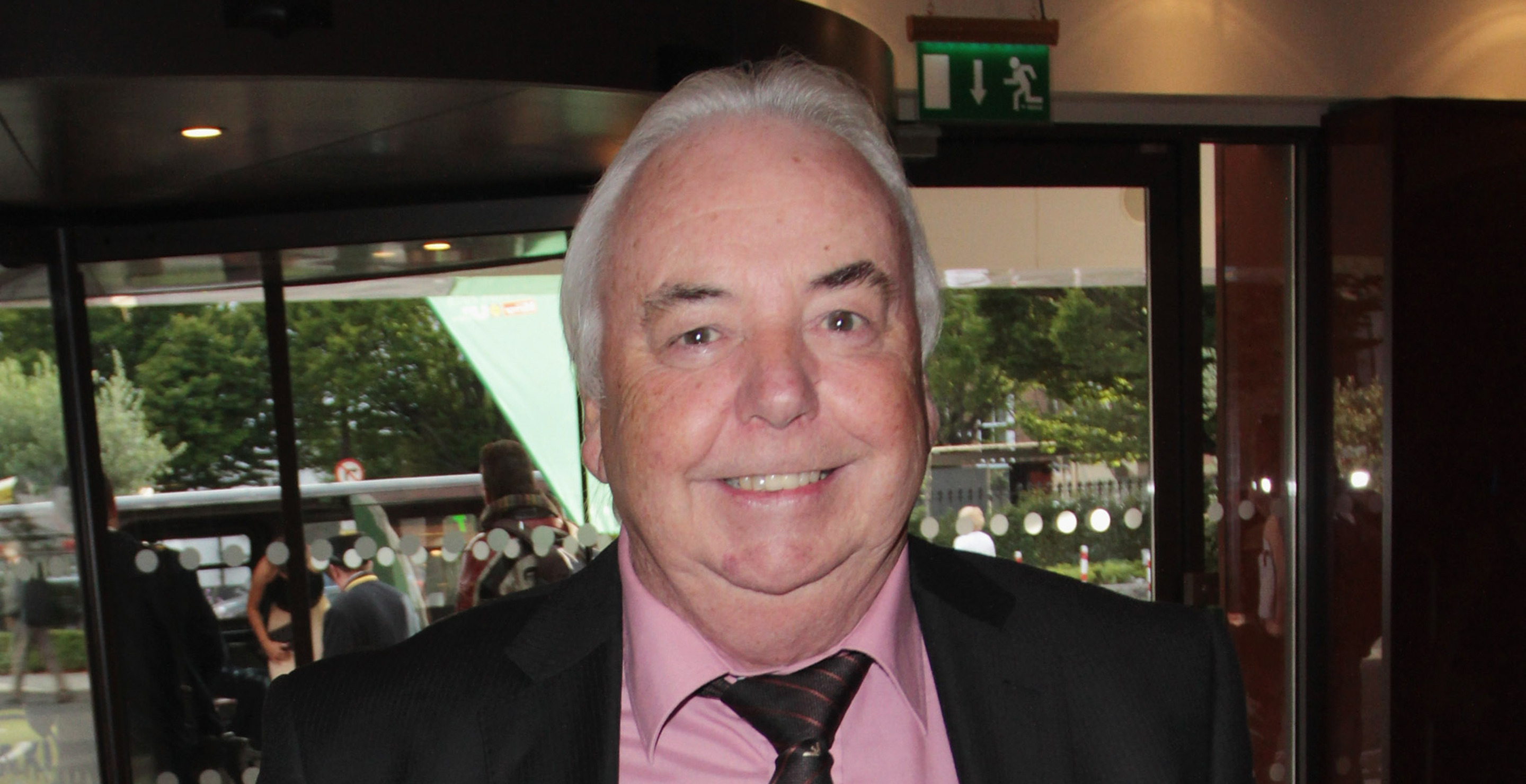 Sitcom Actor's Wife of 14 Years Dies of Cancer Dermot O’Neill Speaks Out