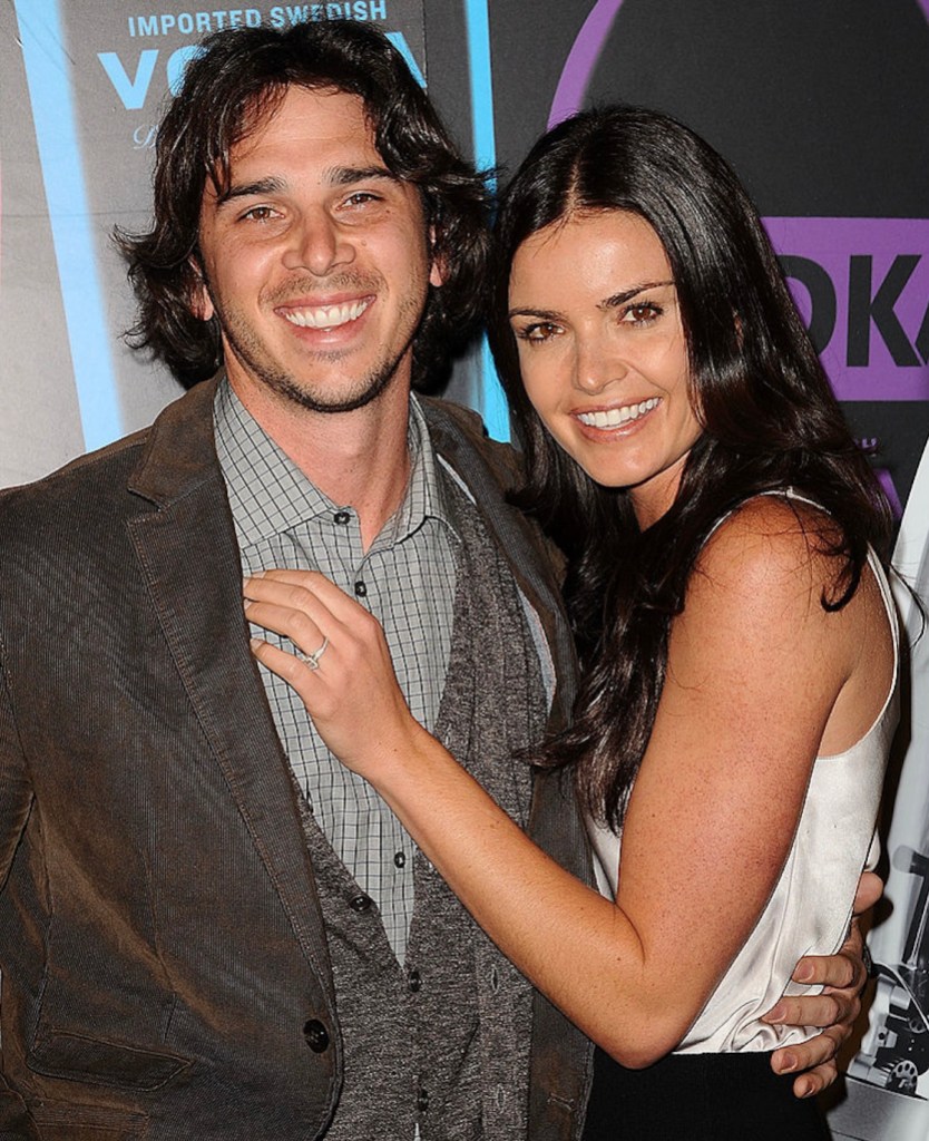 bachelor-star-files-for-divorce-after-6-years-of-marriage